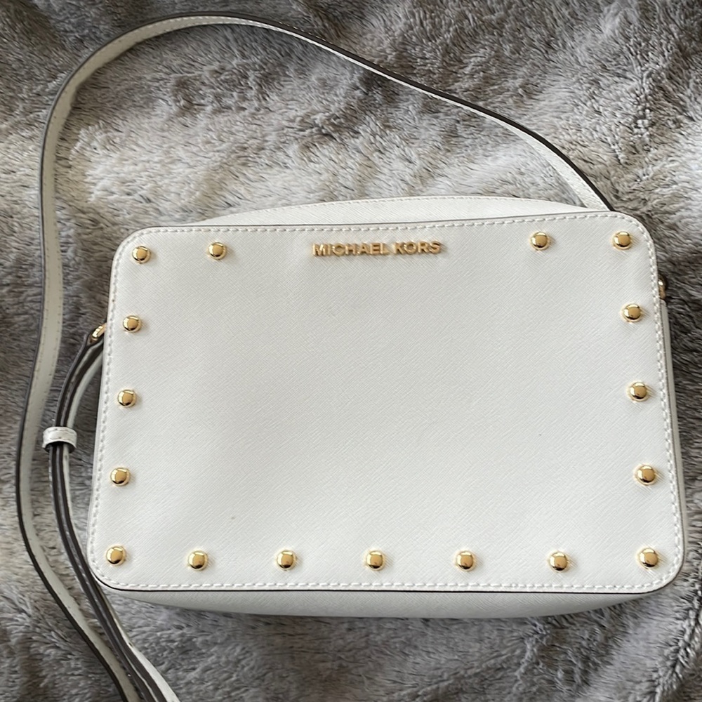 NWOT Michael Kors Jet Set Large Saffiano Leather Crossbody Bag White Gold Studs